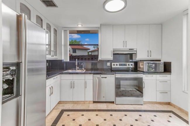 property at 5790 Fox Hollow Dr