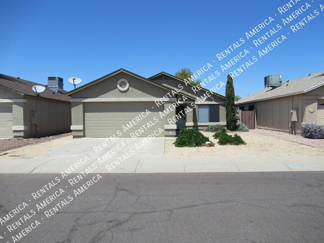 property at 3142 W Foothill Dr