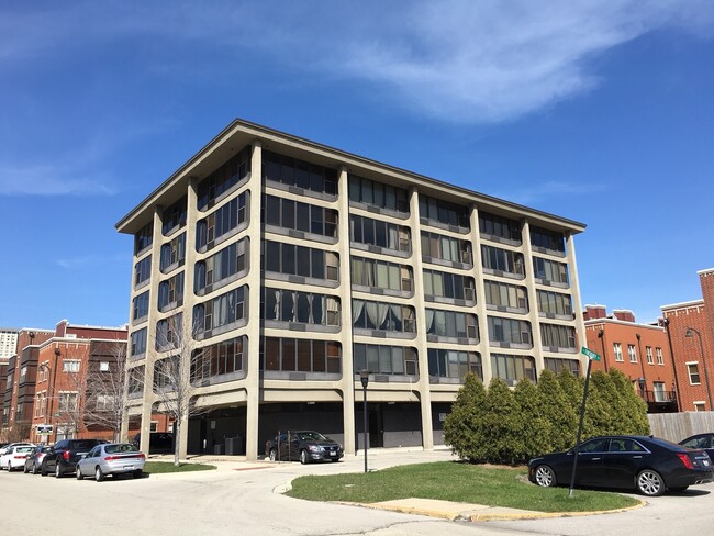 property at 345 E Eastgate Pl