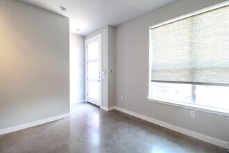 116 Newell Ave in San Antonio, TX - Building Photo - Building Photo