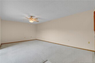 5662 SE Windsong Ln in Stuart, FL - Building Photo - Building Photo