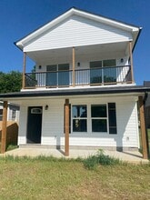 404 Elm Ave in South Pittsburg, TN - Building Photo - Building Photo