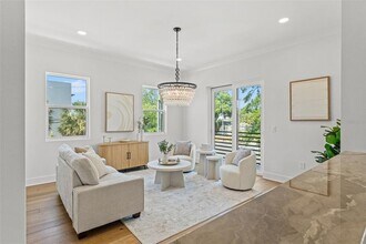 500 E Davis Blvd in Tampa, FL - Building Photo - Building Photo