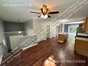 401 Bradford St NE in Grand Rapids, MI - Building Photo - Building Photo