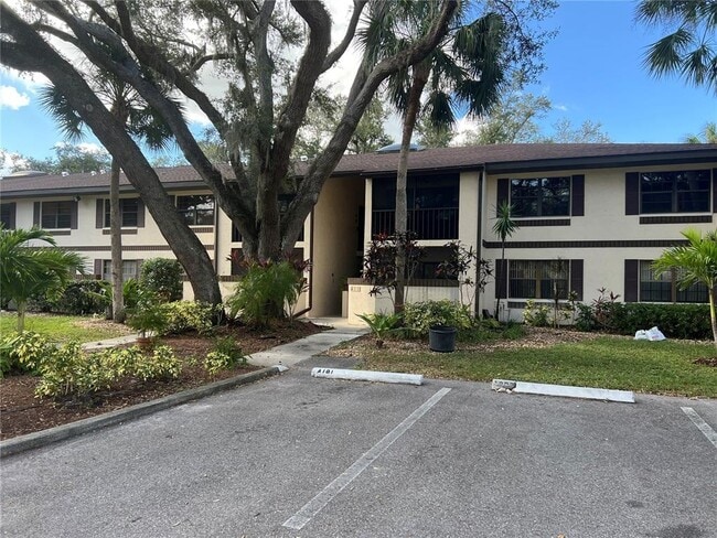 property at 19505 Quesada Ave