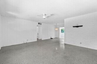 809 S Atlantic Dr in Lantana, FL - Building Photo - Building Photo