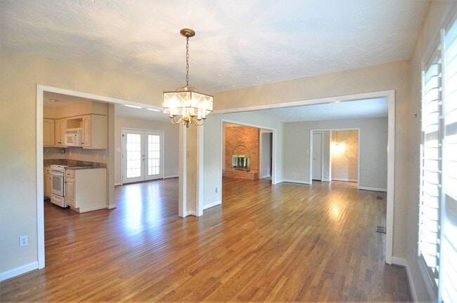 property at 10311 Melanie Dr SE