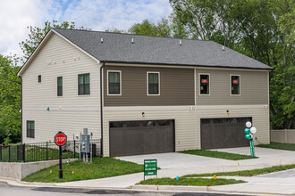 Noble Place Townhomes in Nashville, TN - Building Photo - Building Photo