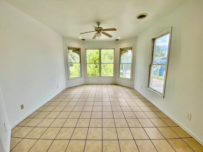 601 W Cross St in Ypsilanti, MI - Building Photo - Building Photo