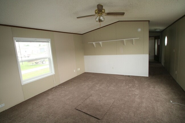 306 White Oak Dr in Bozeman, MT - Building Photo - Building Photo