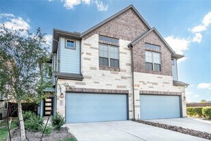 4906 Carranza Ct in Manvel, TX - Building Photo