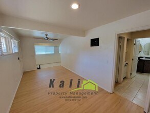 1944 Oxford Ave in Encinitas, CA - Building Photo - Building Photo