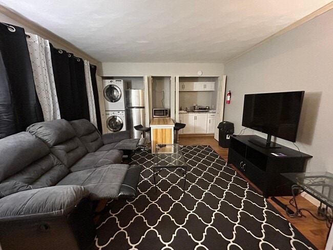 property at 3615 Joallen Ln