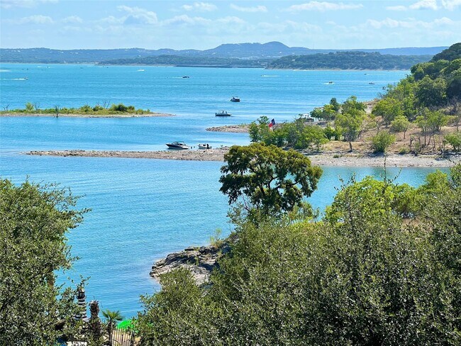 1180 Rip Jay Cir in Canyon Lake, TX - Building Photo - Building Photo