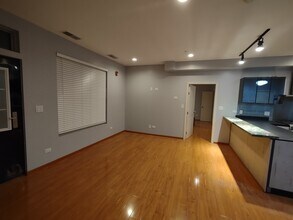 1044 Swift Rd in Glen Ellyn, IL - Building Photo - Building Photo