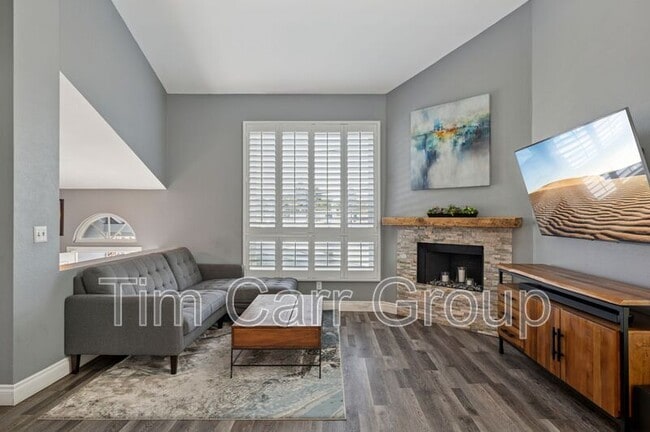 350 Avocado St in Costa Mesa, CA - Building Photo - Building Photo