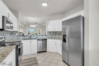 7835 Regal Heron Cir in Naples, FL - Building Photo - Building Photo