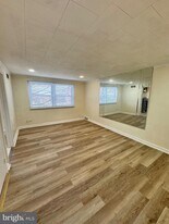 7972 Forrest Ave in Philadelphia, PA - Building Photo