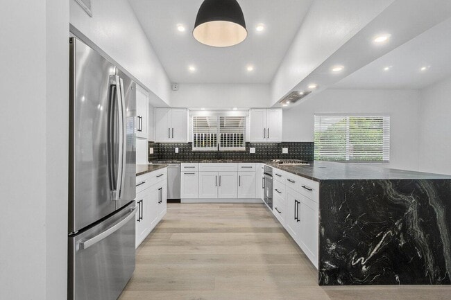 326 Westminster Rd in West Palm Beach, FL - Building Photo - Building Photo