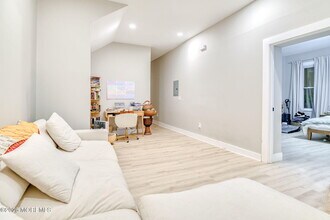 308 7th Ave in Asbury Park, NJ - Foto de edificio - Building Photo