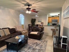 8827 Manor Loop in Lakewood Ranch, FL - Building Photo - Building Photo
