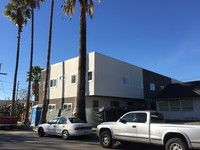 5425 Denny Ave in North Hollywood, CA - Building Photo - Building Photo