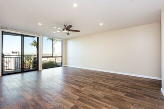 2414 Front St in San Diego, CA - Building Photo - Building Photo