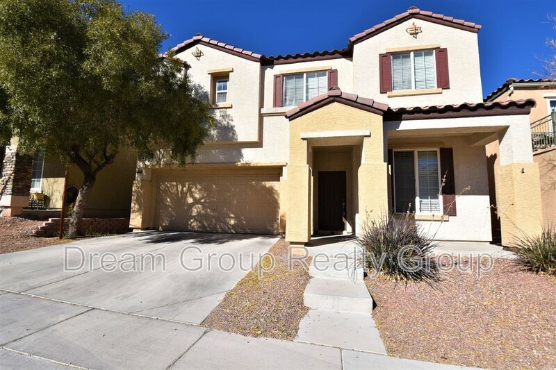10584 W Moultrie Ave in Las Vegas, NV - Building Photo