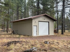 55303 Velvet Ct in Bend, OR - Building Photo - Building Photo