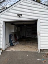 28 Hearthstone Ct in Stamford, CT - Building Photo - Building Photo