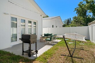 12314 Pittsfield Ave in Tampa, FL - Building Photo - Building Photo