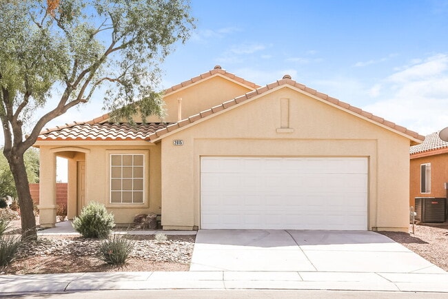 2015 Pink Coral Dr