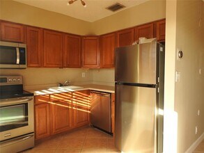 1600 NE 3rd Ave in Fort Lauderdale, FL - Building Photo - Building Photo