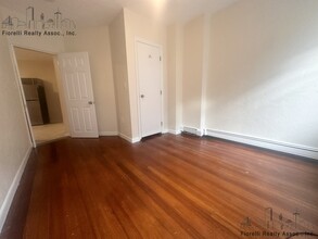 39 Charter St, Unit 3F in Boston, MA - Foto de edificio - Building Photo