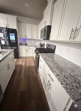 8143 SE Leafhopper St in Hillsboro, OR - Building Photo - Building Photo