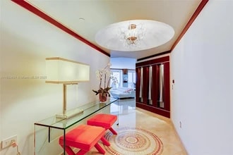 4775 Collins Ave, Unit APT 1201 in Miami Beach, FL - Building Photo - Building Photo