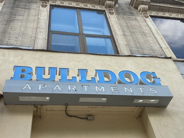 954-960 Chapel St in New Haven, CT - Building Photo - Building Photo