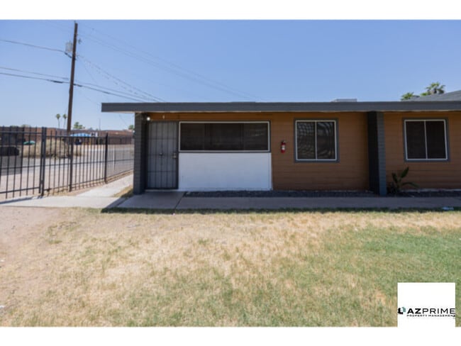 2139 W Devonshire Ave in Phoenix, AZ - Building Photo - Building Photo