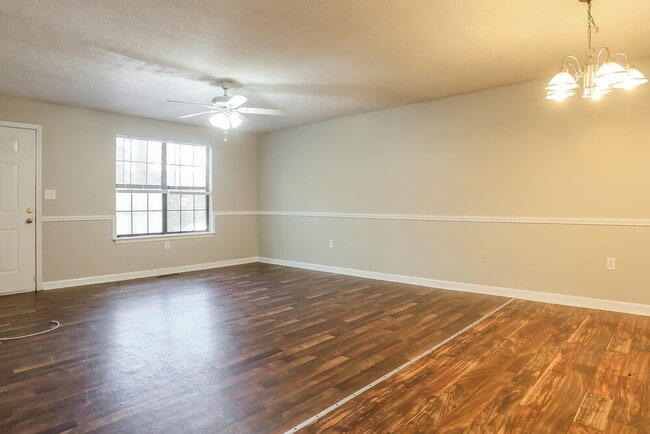 4107 Rocky Face Dr in Douglasville, GA - Foto de edificio - Building Photo