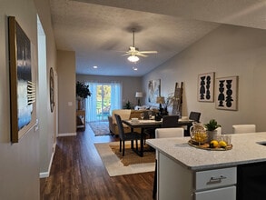 The Fairway at Waters Edge in Columbiana, OH - Building Photo - Building Photo