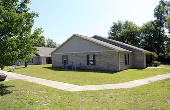 Grove Park  Apartments in Hinesville, GA - Building Photo - Building Photo