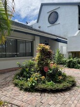 8271 SW 157th Ave in Miami, FL - Building Photo - Building Photo