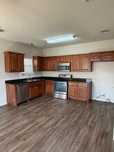 1208 Country Club Rd in Cleburne, TX - Building Photo - Building Photo