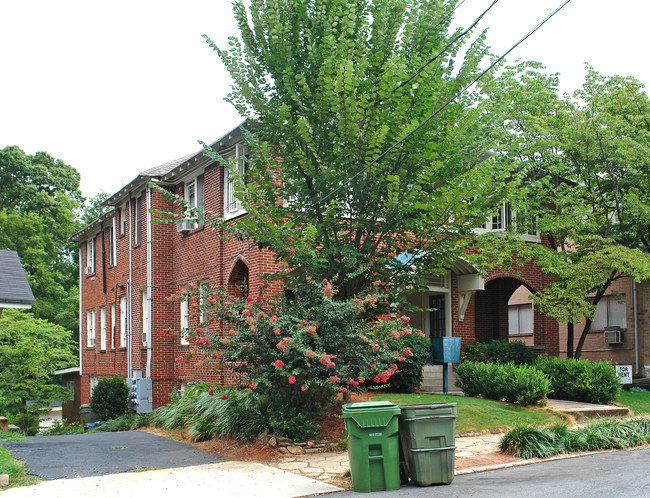 926 NE Greenwood Ave in Atlanta, GA - Building Photo - Building Photo