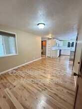 3325 NW Circle Blvd in Corvallis, OR - Building Photo - Building Photo