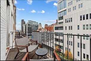 448 W 19th St, Unit 3CD in New York, NY - Building Photo