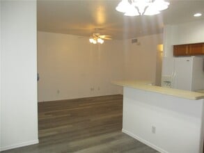 1765 Central Ave in Bullhead City, AZ - Building Photo - Building Photo