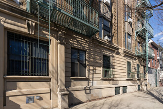 709 Lafayette Ave in Brooklyn, NY - Building Photo - Building Photo