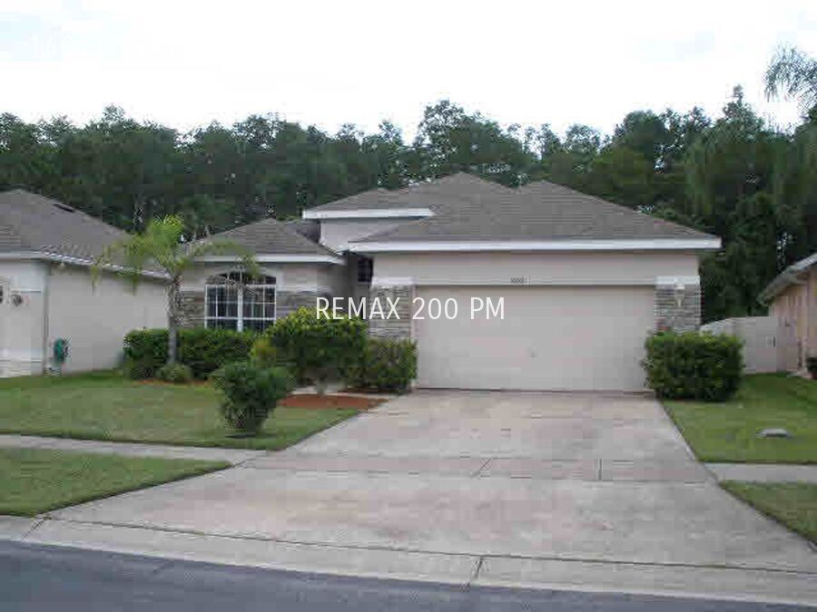 14011 Heron Pond Ct in Orlando, FL - Foto de edificio