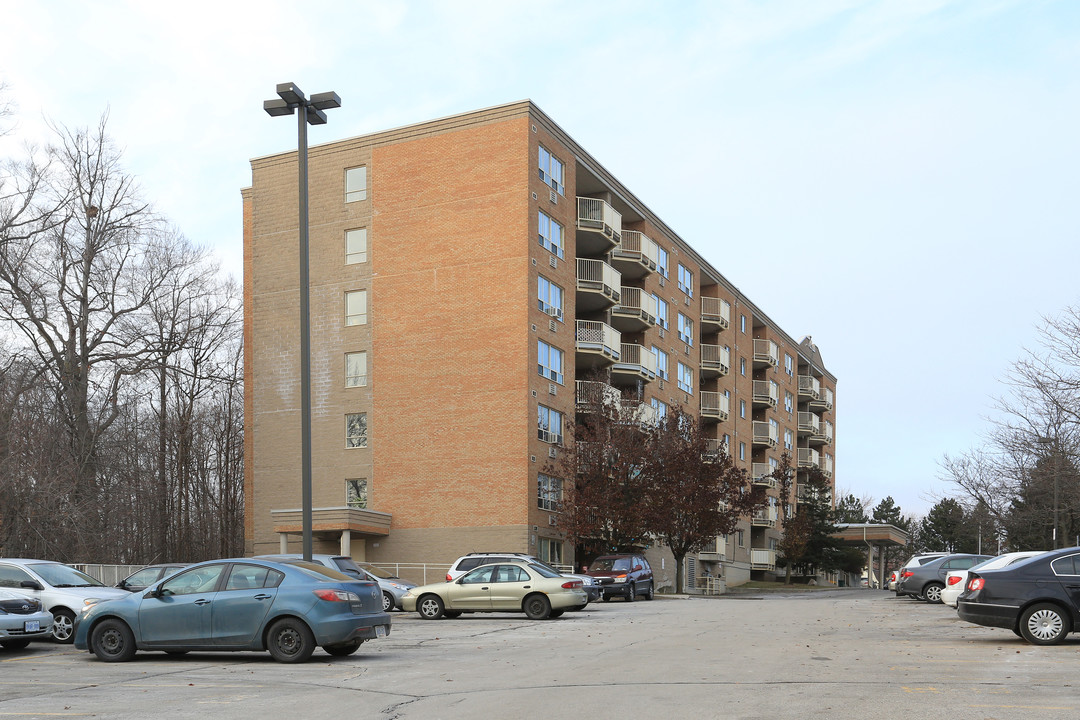 Cypriot Homes II in Kitchener, ON - Building Photo